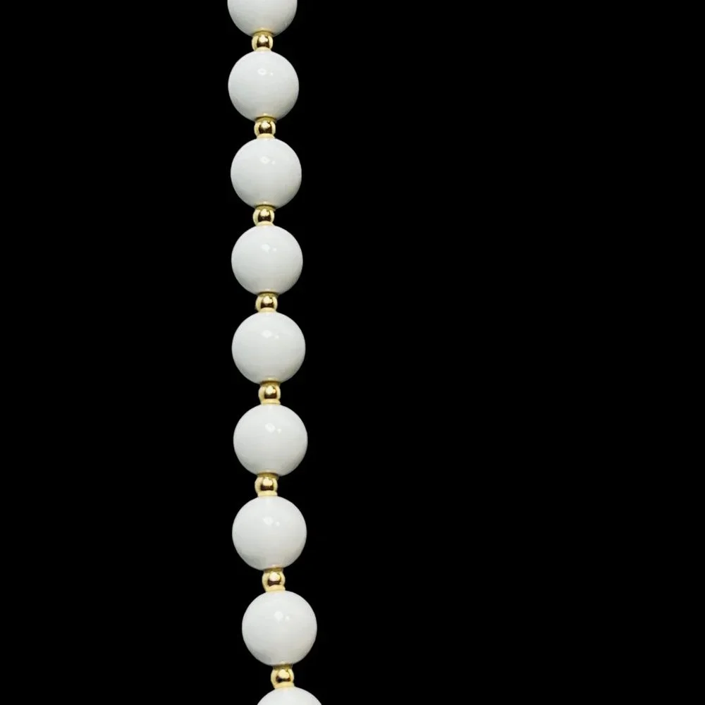 Monet White And Gold Tone Beaded Necklace (4853) - Picture 2 of 7